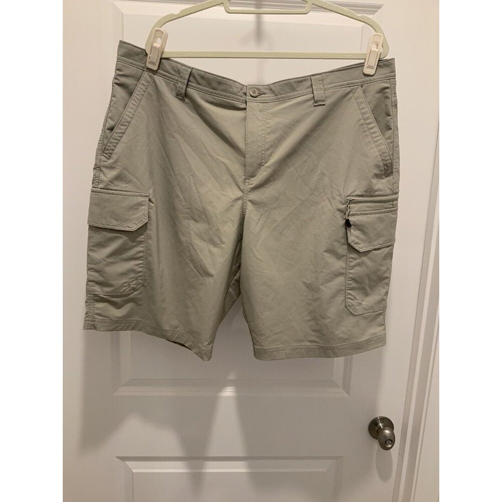 George Shorts Size 42 Mens Cargo Zippered Pockets Stretch Beige